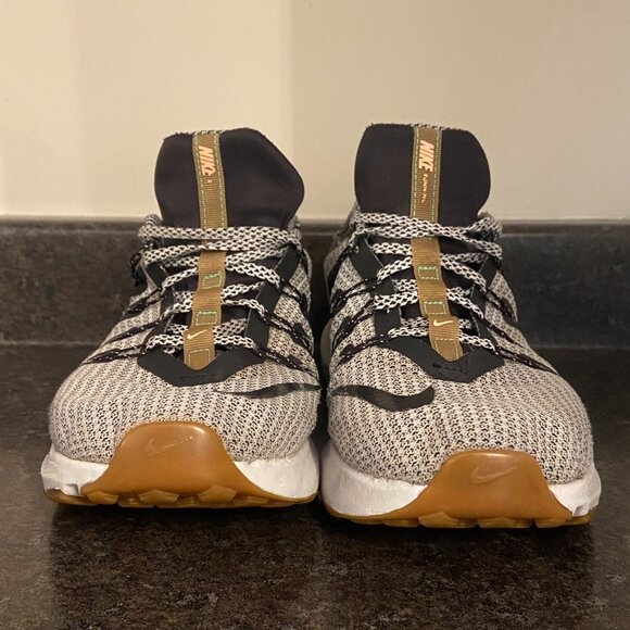 Nike Quest SE Running Shoes - Size 8 - Picture 3 of 10